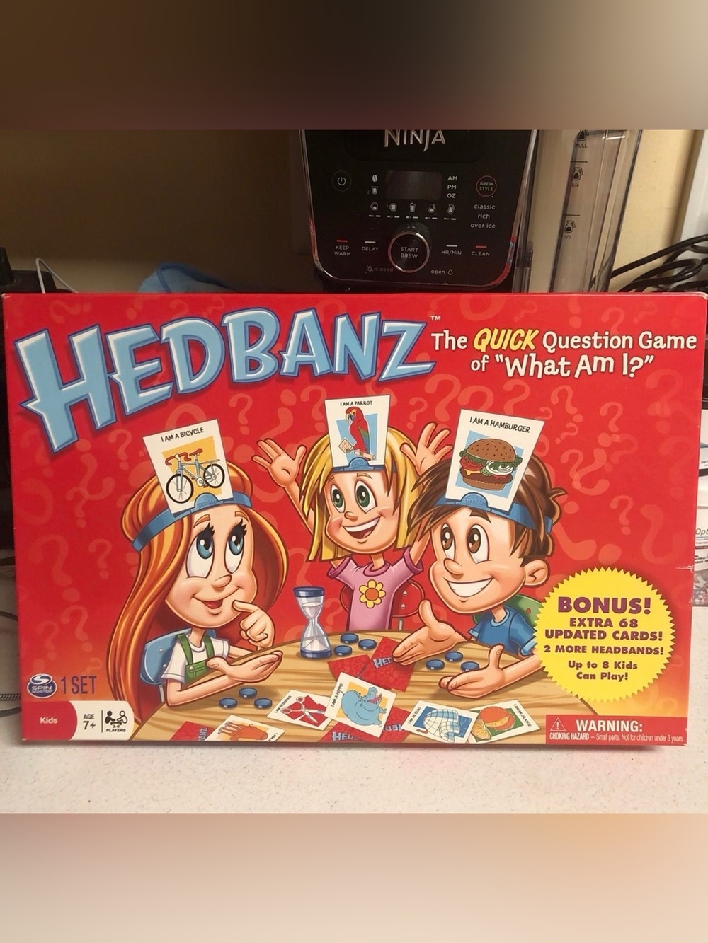 HedBanz Limited Edition Bonus Board Game - Complete